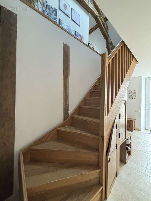 Maison à MONTLIOT-ET-COURCELLES