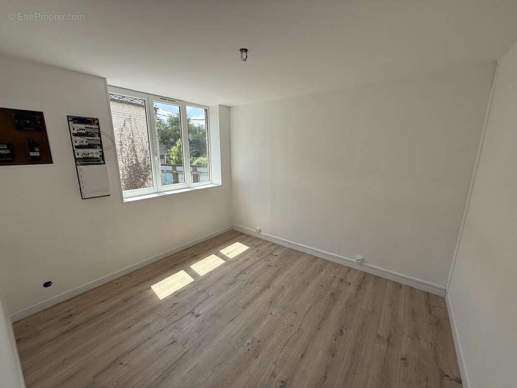 Maison 97 m² à Jeumont  - photo 4