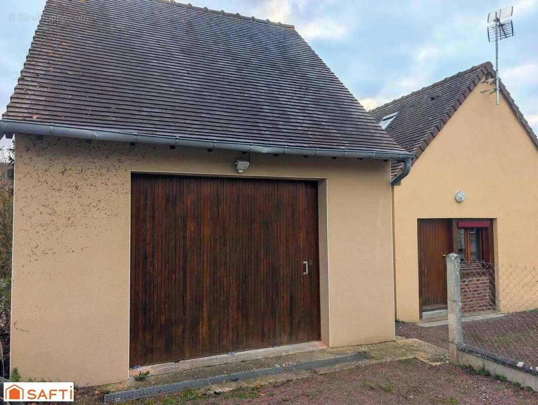 Photo 9 - Maison à LA CHAPELLE-MONTLIGEON