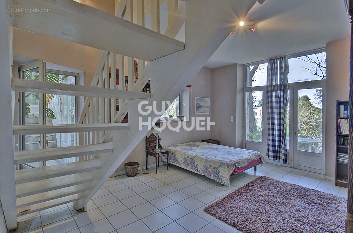 Maison à BOURGOIN-JALLIEU