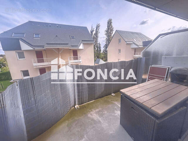 Appartement à HEROUVILLE-SAINT-CLAIR