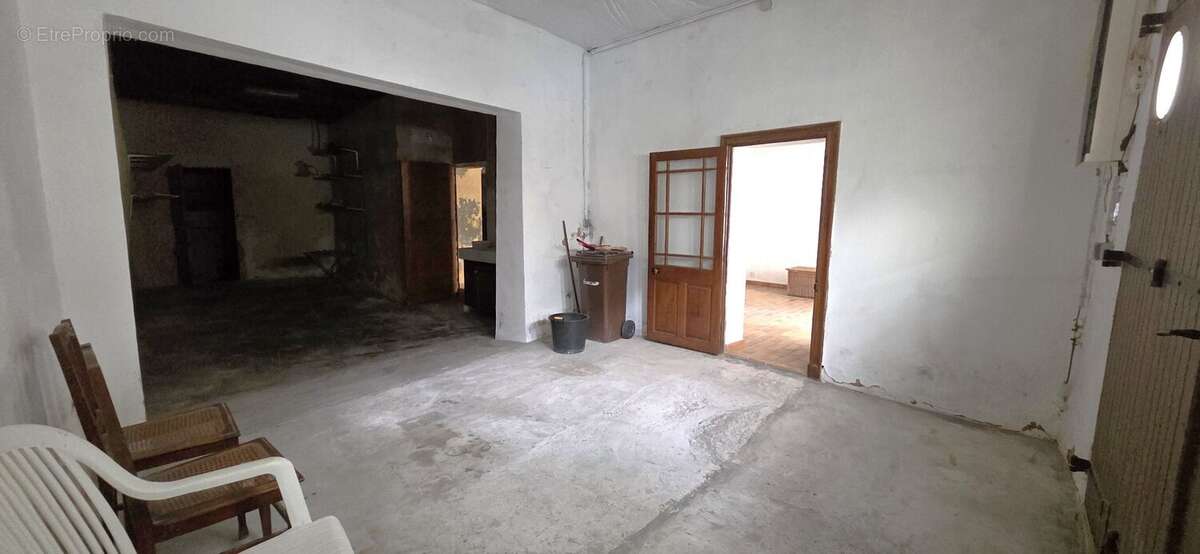 Maison à SAINT-QUENTIN-LA-POTERIE