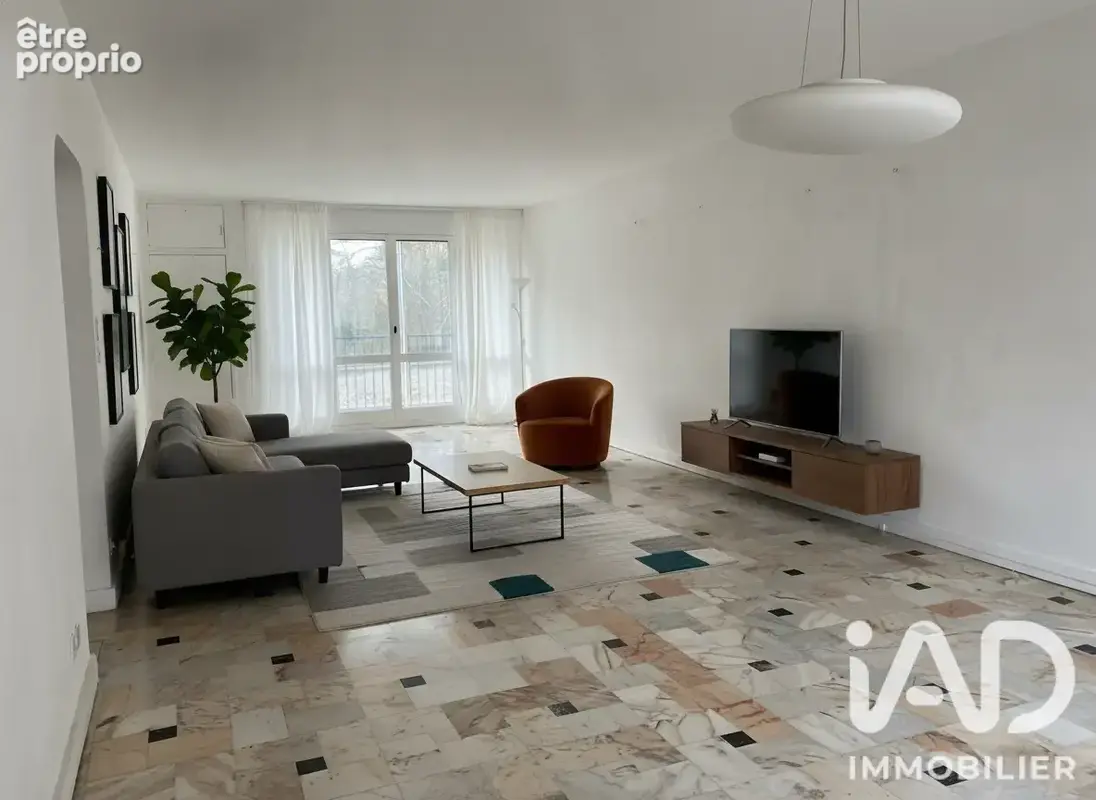 Photo 1 - Appartement à FONTAINEBLEAU