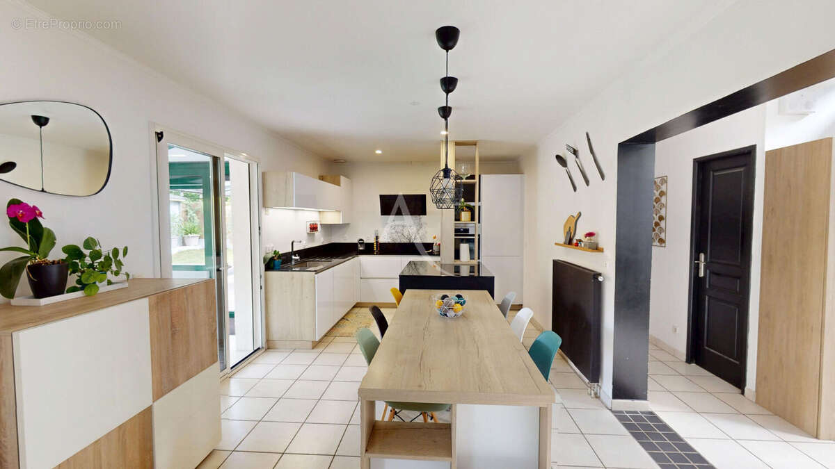 Maison à MAREUIL-LES-MEAUX