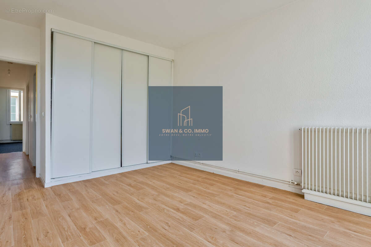 Appartement à BORDEAUX