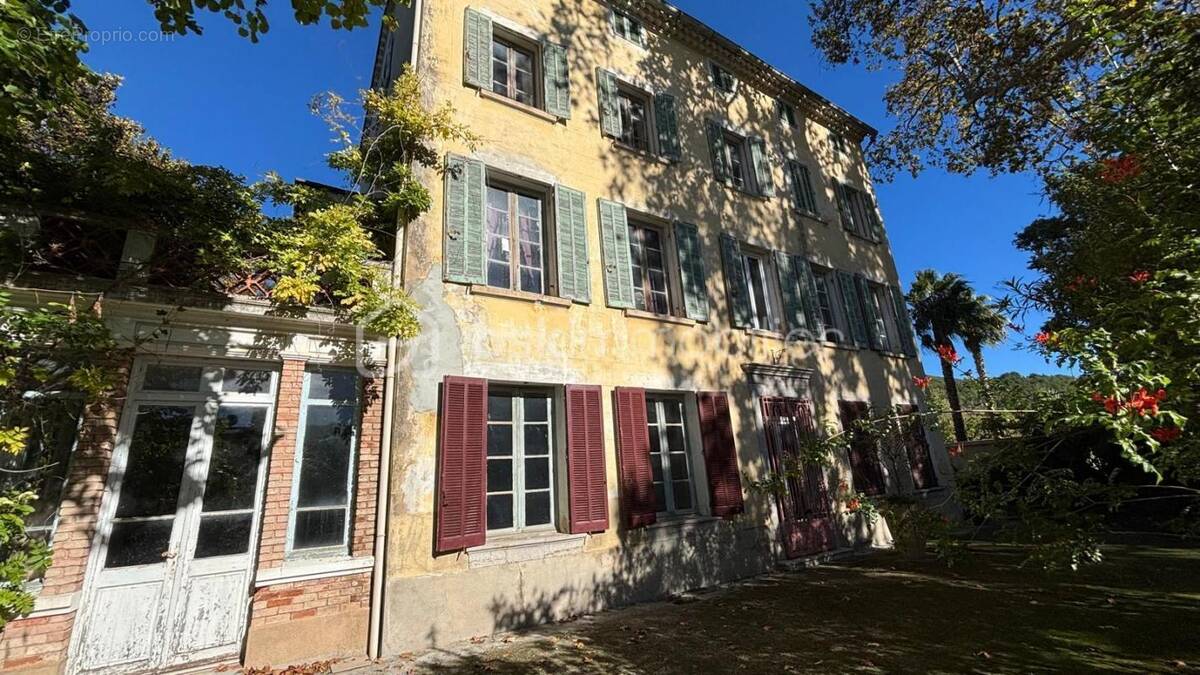 Maison à LA VALETTE-DU-VAR