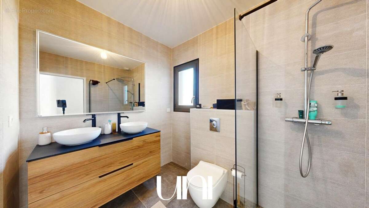 Maison à TILLY-SUR-SEULLES