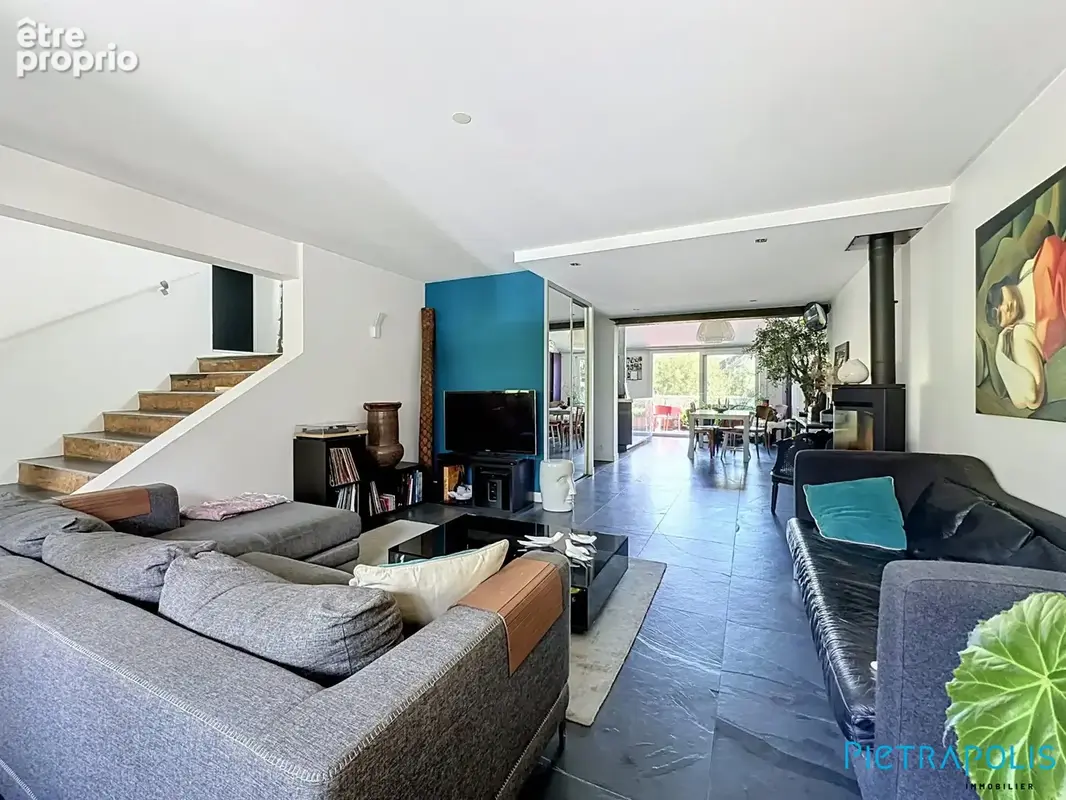 Appartement 6 pièces 133 m² à vendre à Divonne-Les-Bains (01220) - photo 2