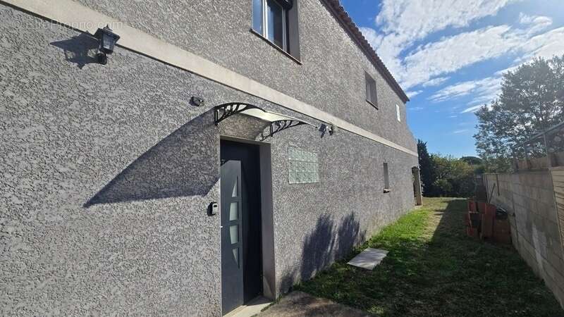 Maison à VILLEMOUSTAUSSOU