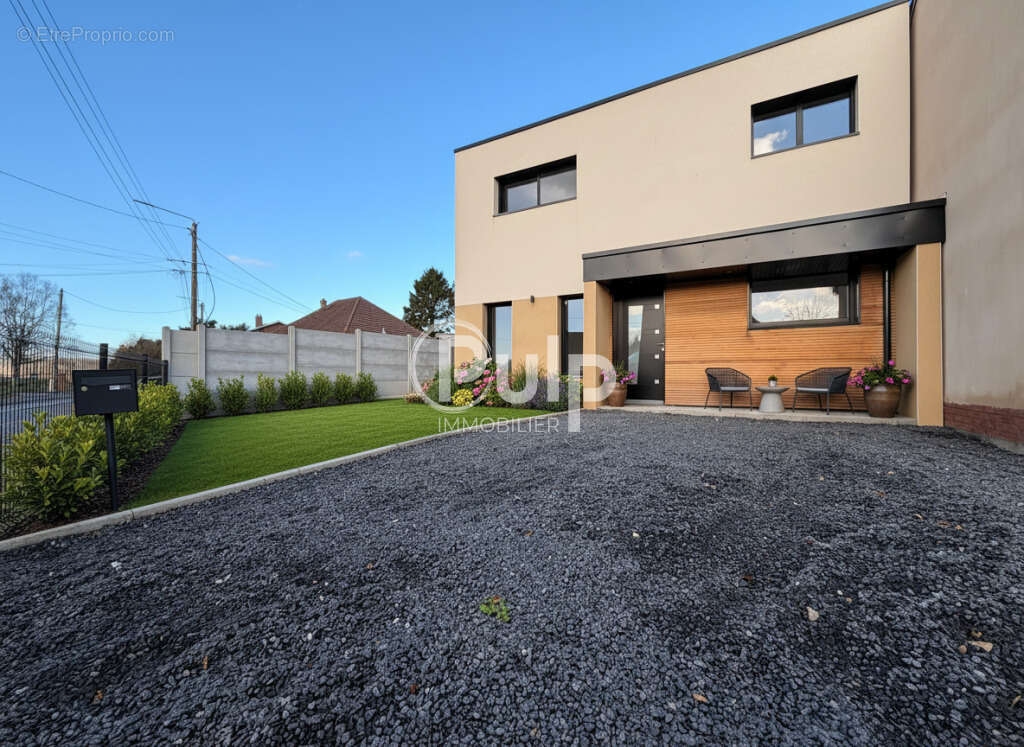 Maison cubique neuve de 2025 ! - photo 3