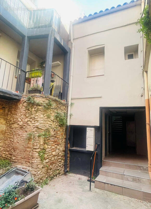 Appartement à THUIR