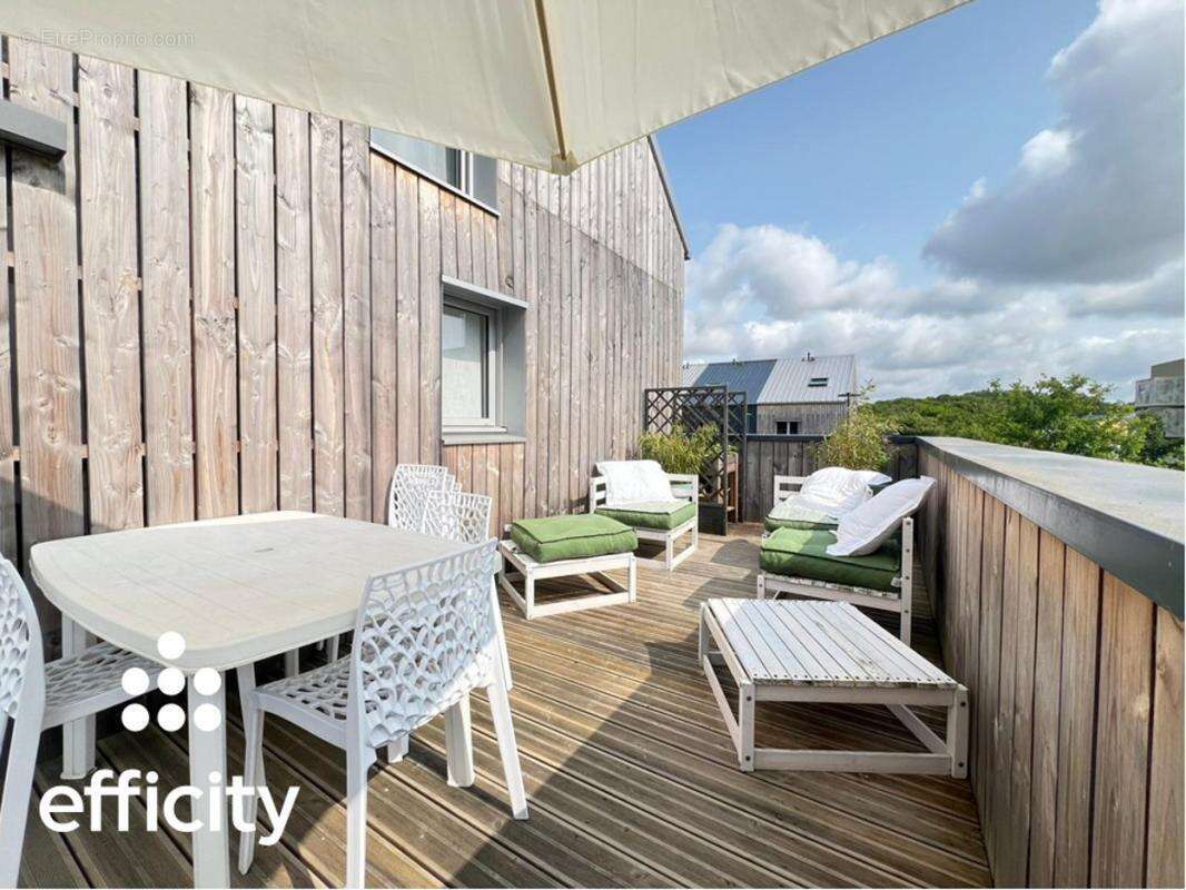 Appartement à ORGERES