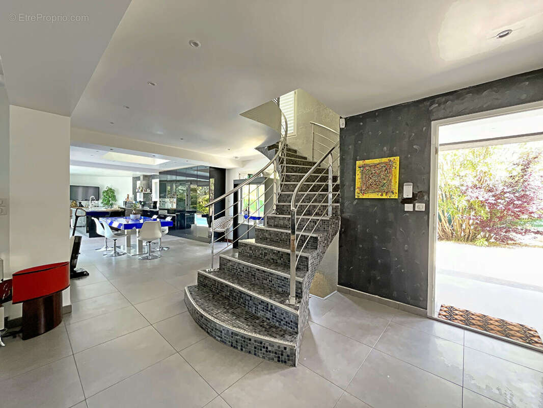 Maison à SAINT-RAPHAEL