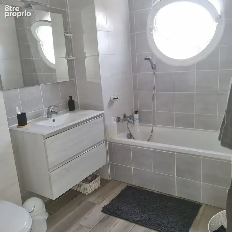 NOUVEAUTE : sur la commune de VILLE SOUS ANJOU, belle maison moderne, piscine, parcelle de terrain 1200m2 - photo 13