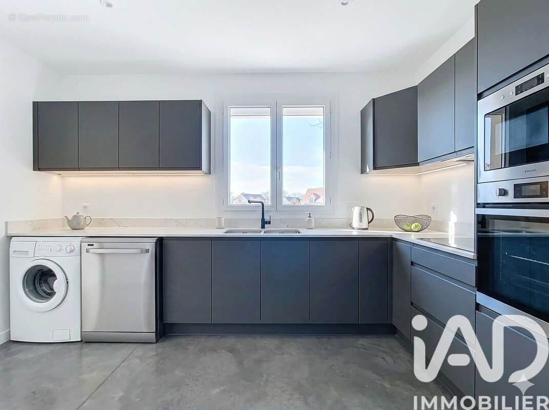 Maison 175 m² à Briis-Sous-Forges  - photo 7