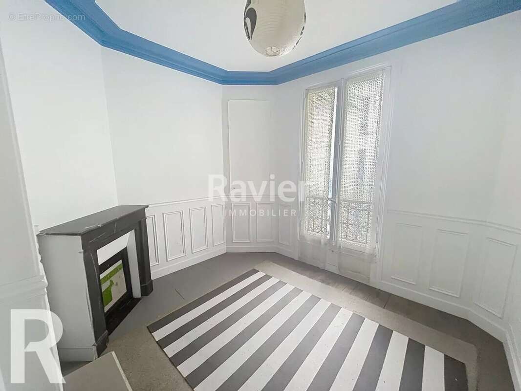 Appartement à PARIS-14E