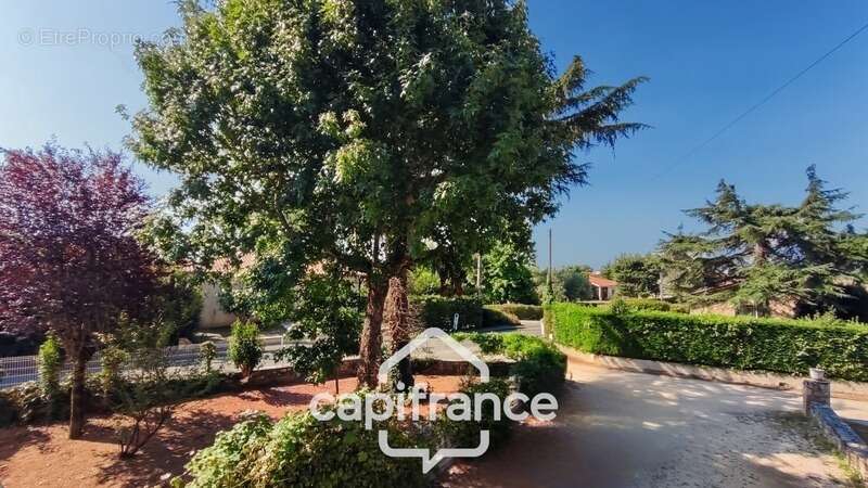 Maison à MONSEMPRON-LIBOS