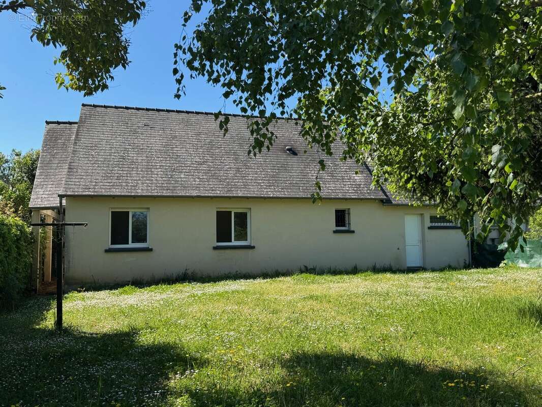 Maison à MONTLOUIS-SUR-LOIRE