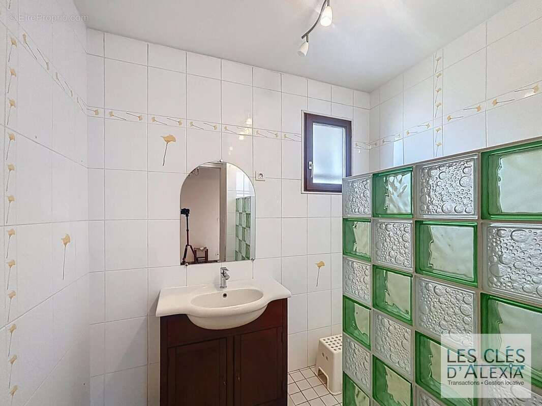 Maison à CHASSE-SUR-RHONE