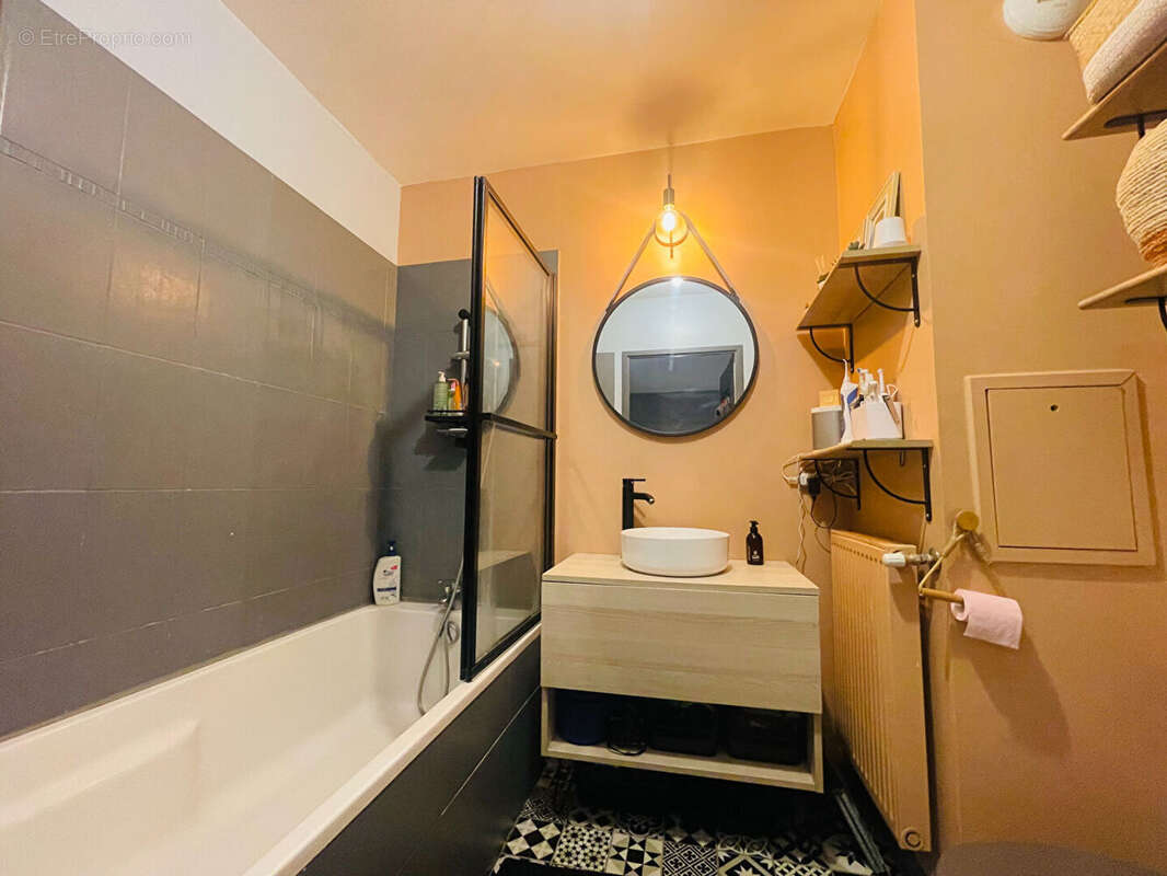 Maison à SARTROUVILLE