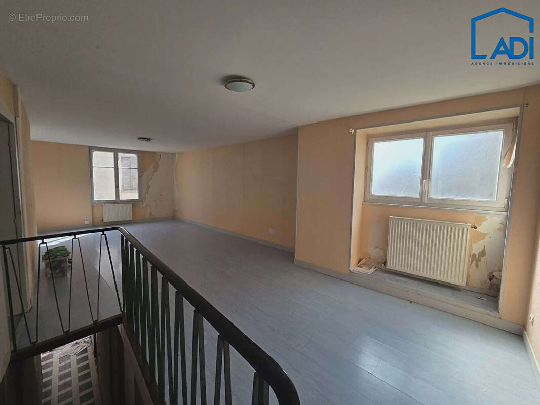 Appartement à SAINT-MAIXENT-L'ECOLE