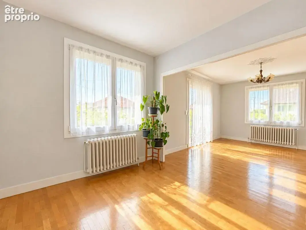 CHENOVE - Maison individuelle 68m²- 2 chambres, sous sol, terrasse, jardin - photo 6