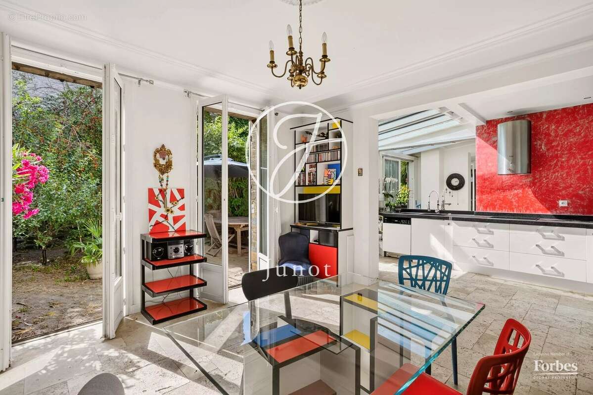 Maison à CROISSY-SUR-SEINE