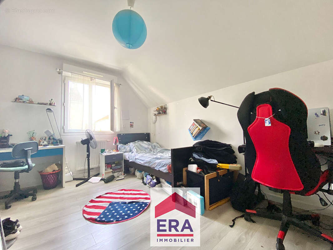 Maison à SARTROUVILLE