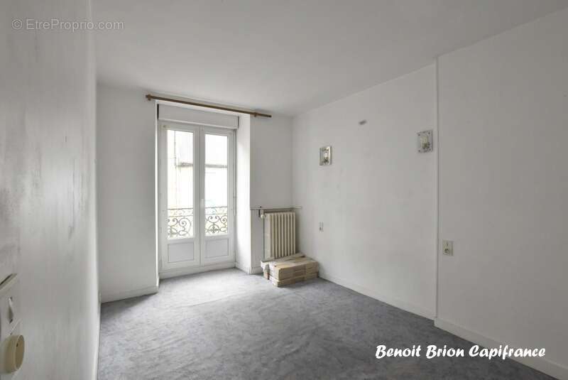 Maison de ville 148 m² – Centre d’Antrain – 4 chambres – Grande cave - photo 5