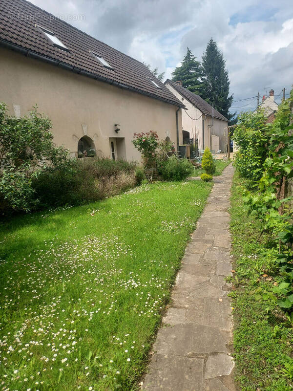 Maison à SAINT-DENIS-EN-VAL