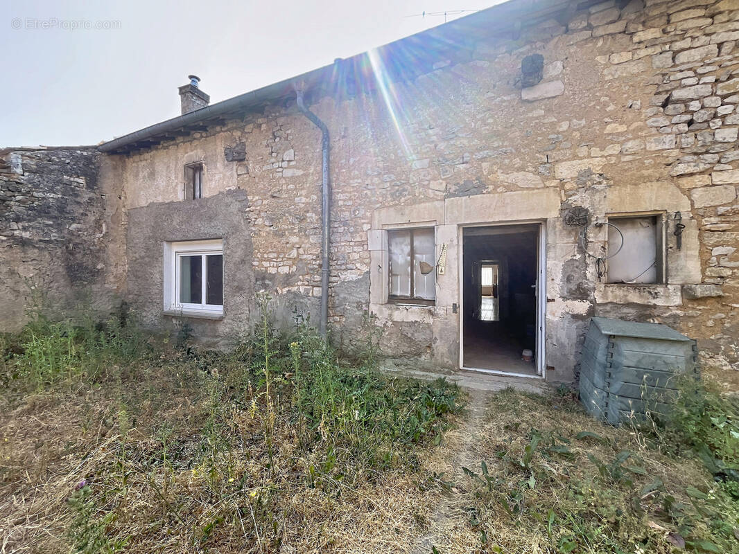 Maison à TROUSSEY