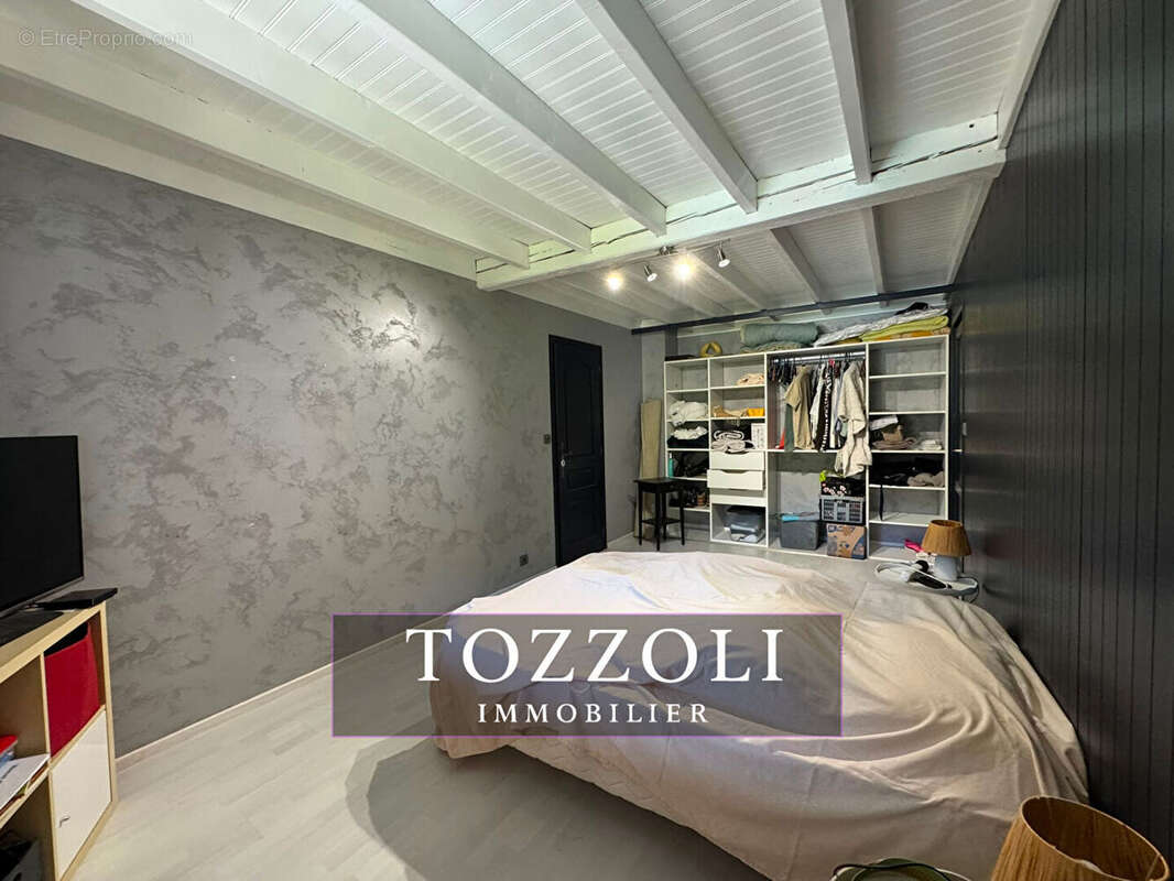 Maison Saint Chef  267m² - photo 12