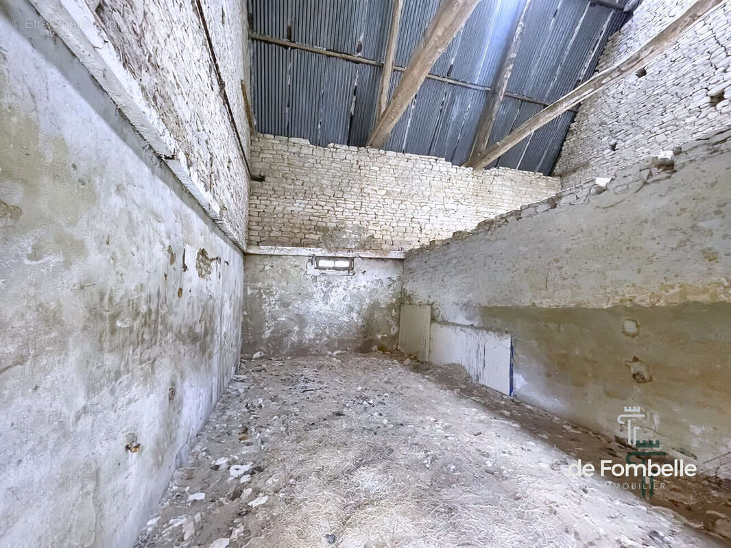 Maison à LE FRESNE-CAMILLY