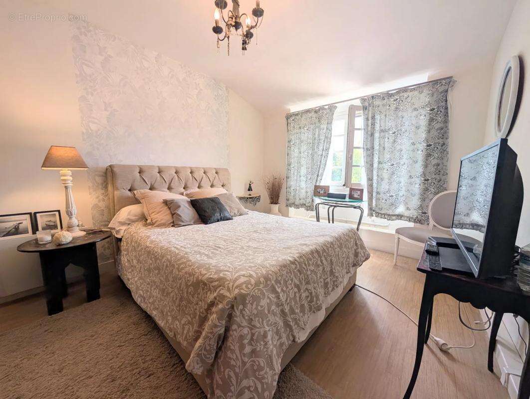 Maison à LONGNY-AU-PERCHE