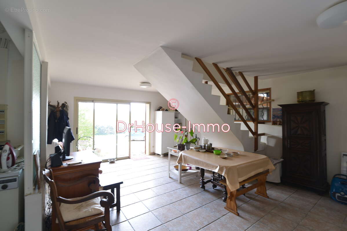 Maison à SAINT-ANDRE-DE-ROQUEPERTUIS