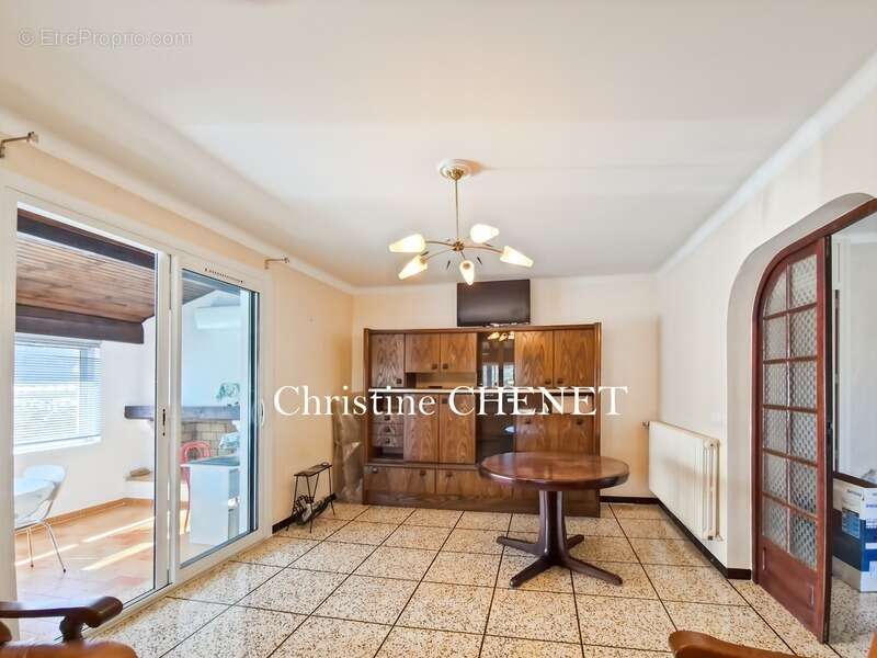 Maison à COURNONTERRAL