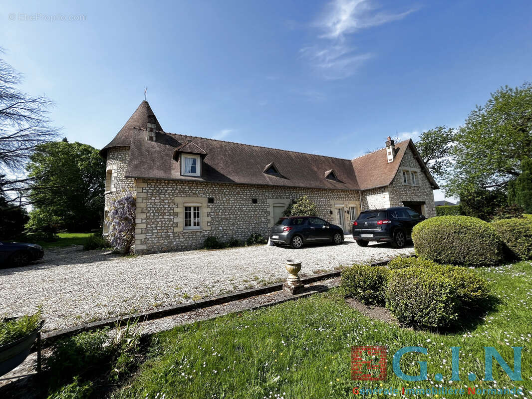 Maison à VOISCREVILLE