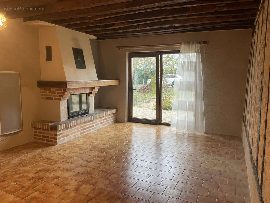 Maison à DHUIZON
