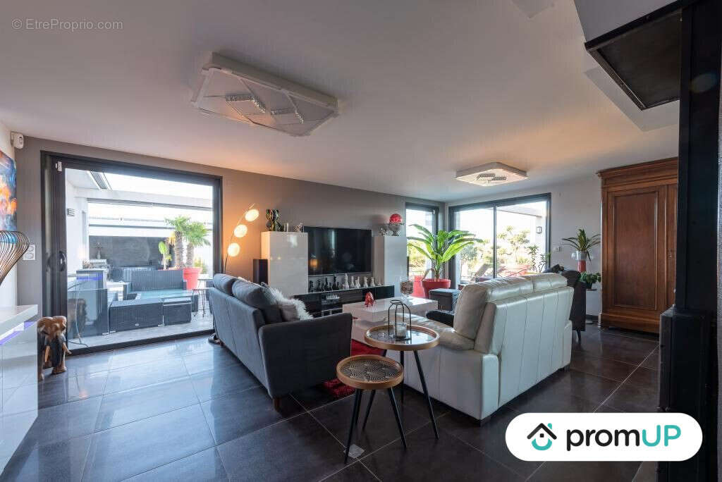 Maison à LA REDORTE