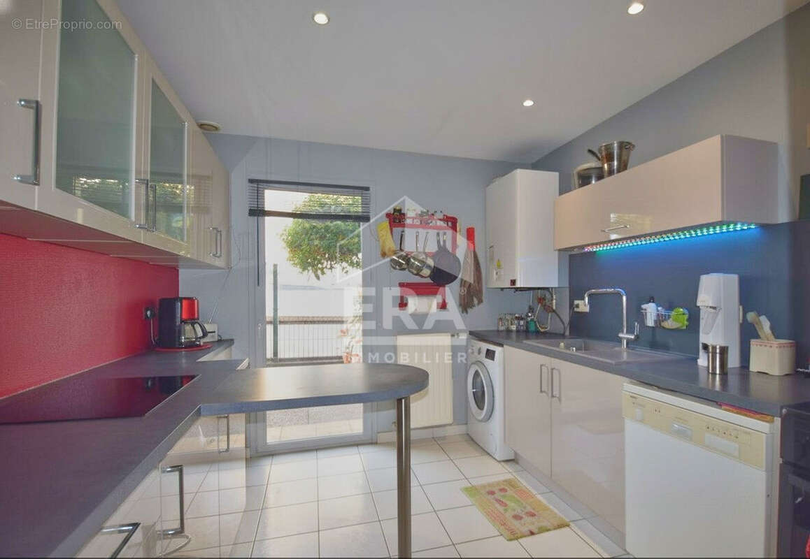 Appartement à MORANCE