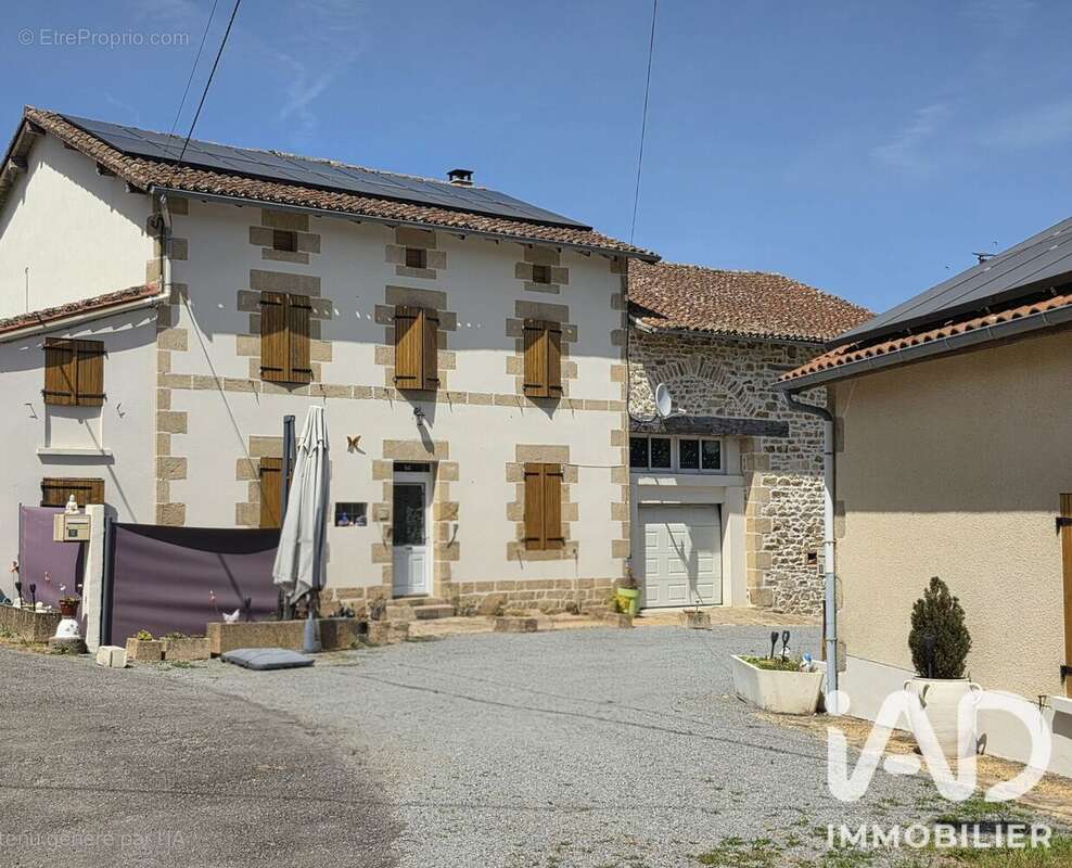 Photo 2 - Maison à THOURON