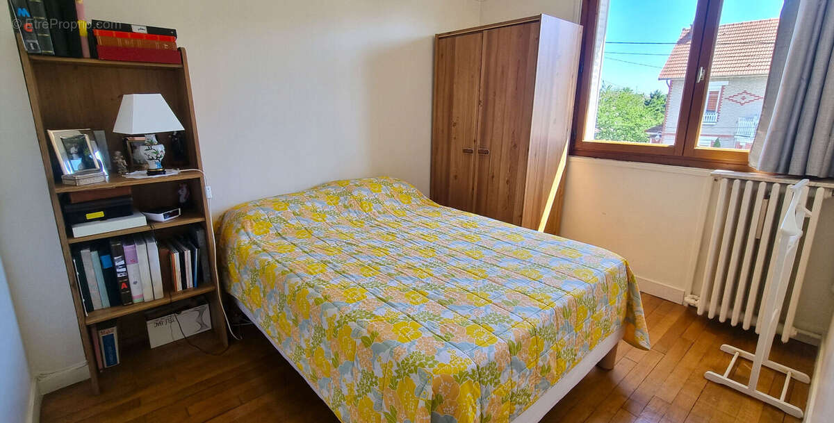 Maison à HOUILLES