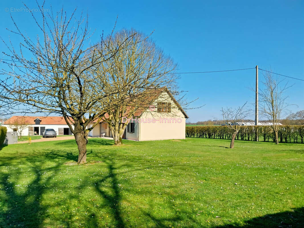 Maison à L'AIGLE