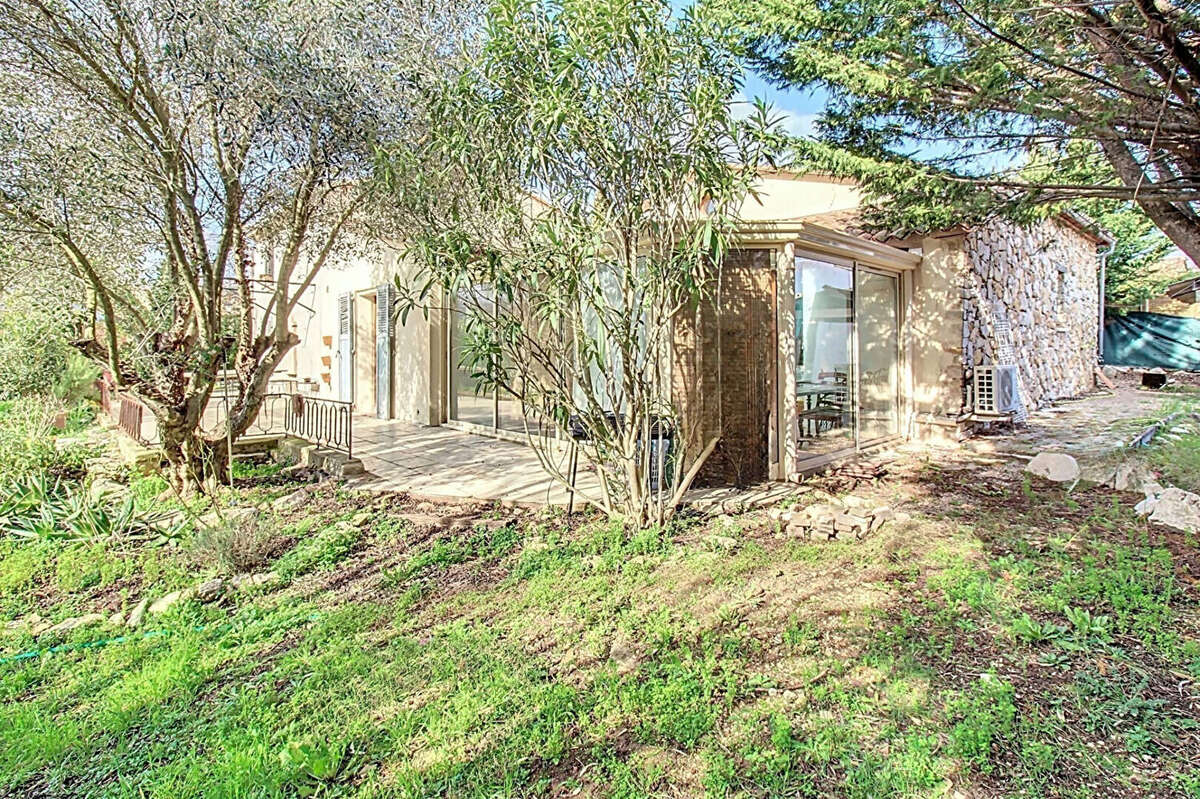 Maison à FIGANIERES