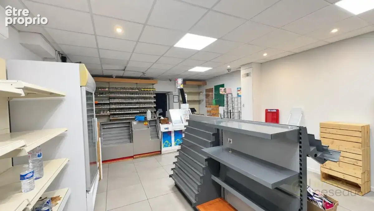 Local commercial - photo 2