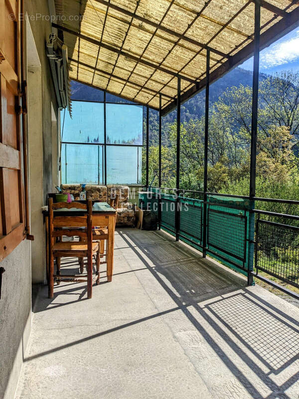Terrasse - Maison à AIGUEBLANCHE