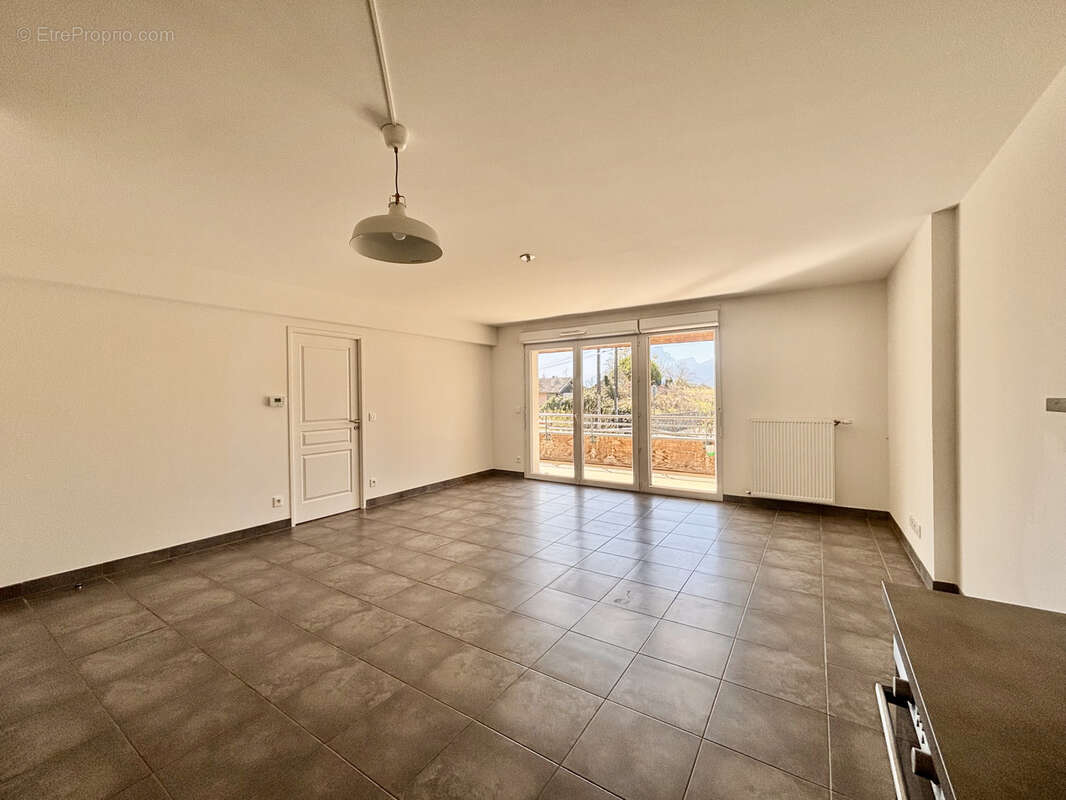 Appartement à SAINT-ALBAN-LEYSSE