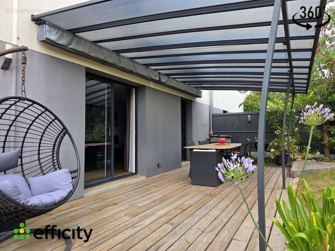 Maison 127 m² à La Chapelle-Des-Fougeretz  - photo 6