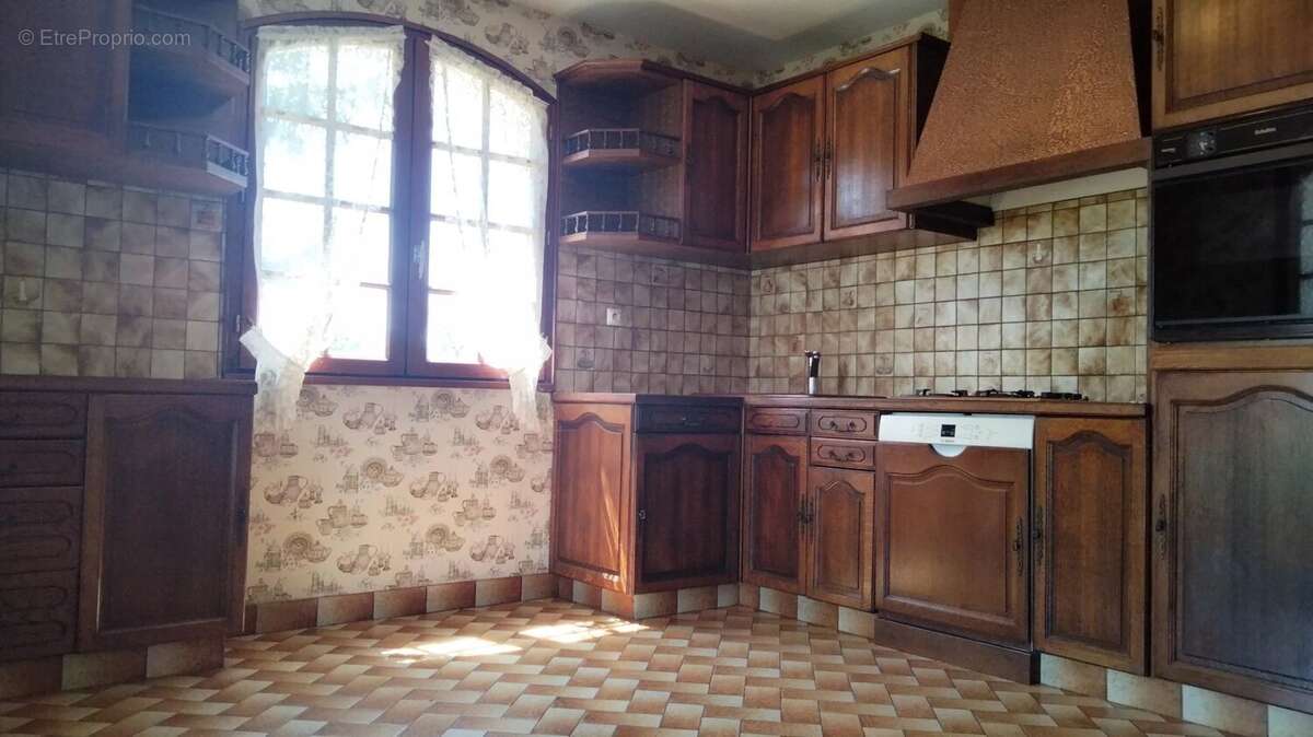 Maison à CHERVES