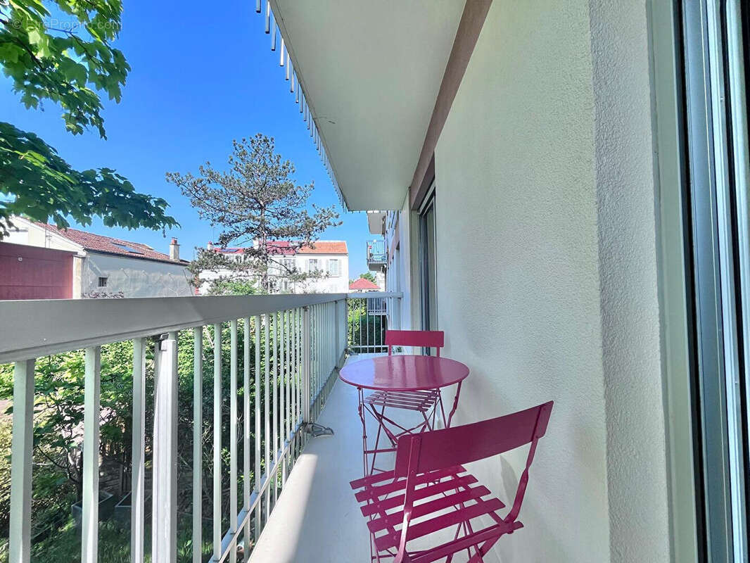 Appartement à FONTENAY-SOUS-BOIS